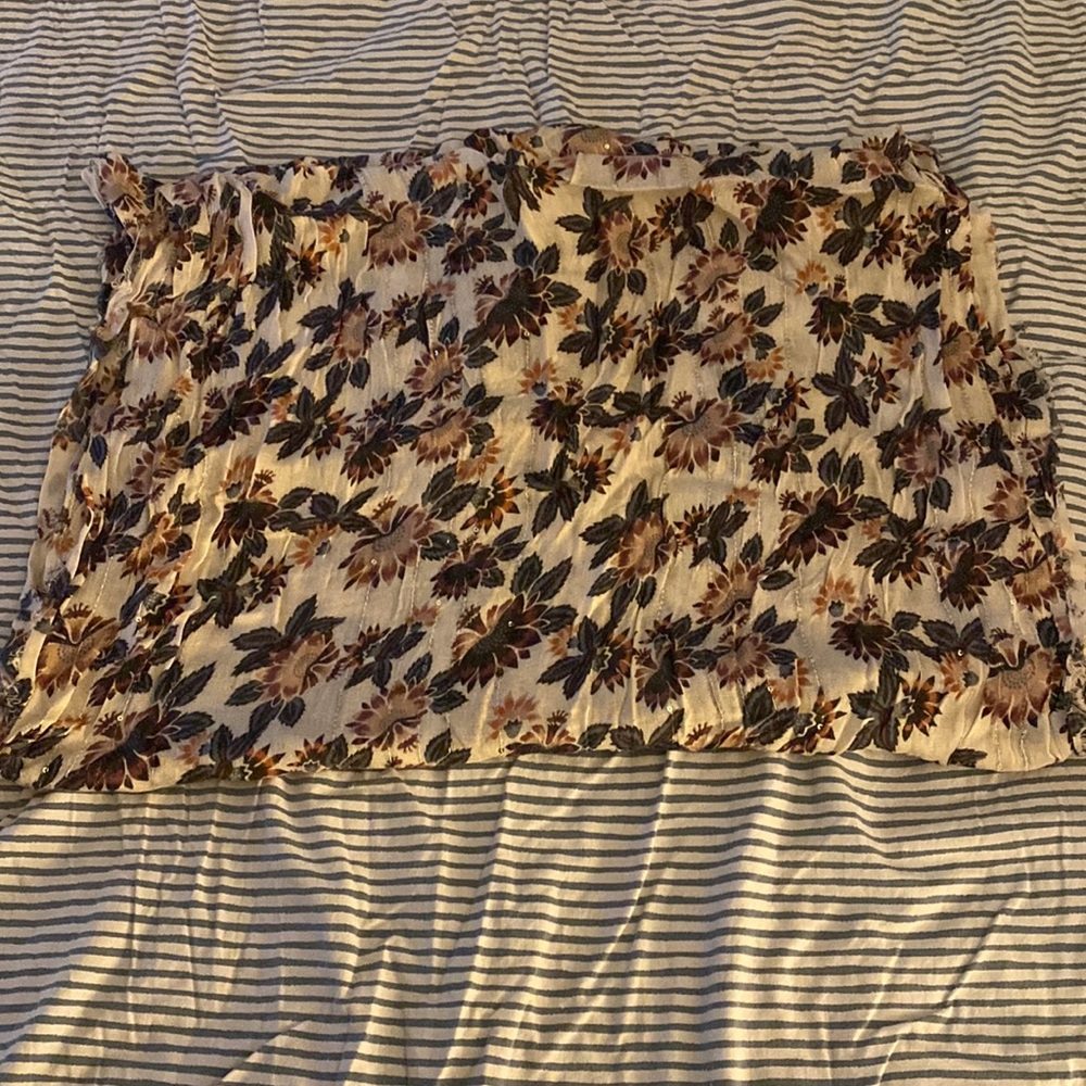 Patterned scarf